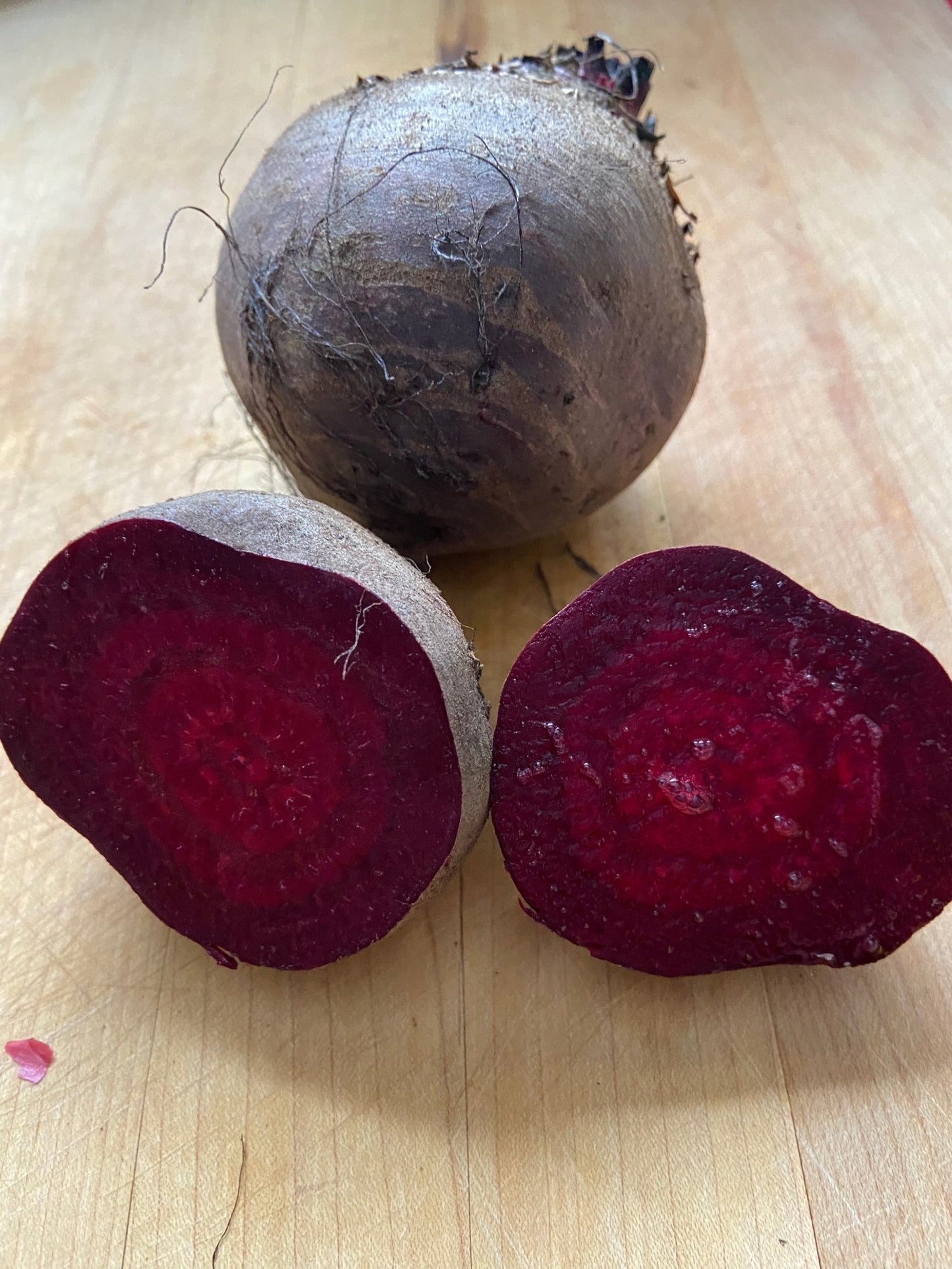 Detroit Red Beets - Organic - Greta's Family Gardens